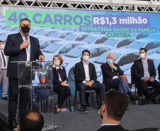 Governador entrega 40 carros para reforçar atendimento da Saúde em Curitiba