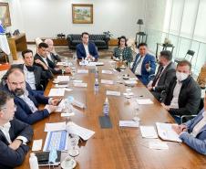 Em encontro com o SoftBank Group, governador reforça vocação do Paraná para inovação