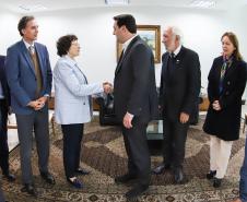 Governador e embaixadora da França discutem cooperação em educação e sustentabilidade