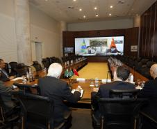 Em reunião com cônsules da China e EUA, vice-governador destaca potenciais do Paraná