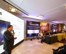 Governador participa da inauguração da 1ª luminária inteligente 5G do País, em Curitiba