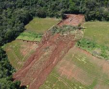 Governador em exercício decreta situação de emergência em quatro regiões por conta das chuvas