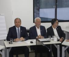Governo busca solução para retomada das atividades de multinacional em Cambará