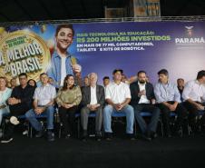 Estado distribui 77 mil novos equipamentos de informática e kits de robótica para escolas