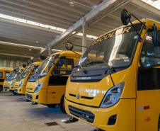 Sete municípios da Grande Curitiba recebem 14 novos ônibus para reforço no transporte escolar