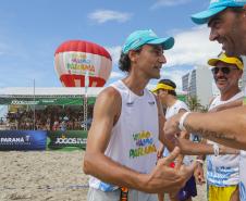 Com medalhistas olímpicos, Vôlei das Estrelas agita programação do Verão Maior Paraná