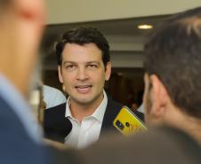 Novo programa de pavimentação deve gerar 9 mil empregos em cada ano de execução