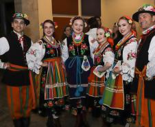 Tradições e cultura: Teatro Guaíra tem apresentação inédita da companhia polonesa Śląsk