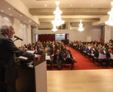 Piana apresenta ações do Estado a empresários durante evento das 100 maiores S/A do Paraná