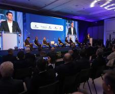 Governador destaca força das cooperativas e anuncia programas de R$ 750 milhões para o setor