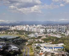 Curitiba é eleita uma das cidades mais inteligentes do mundo e Paraná recebe prêmio de inovação