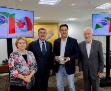 Governador recebe embaixador do Canadá no Brasil e reforça parceria em áreas estratégicas