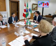 Governador recebe embaixador do Canadá no Brasil e reforça parceria em áreas estratégicas