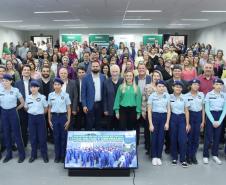 Governo inaugura última escola paralisada pela Operação Quadro Negro, em Campo Largo