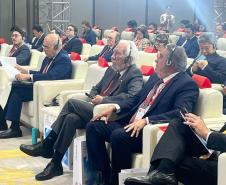 Piana destaca vantagens competitivas do Paraná em fórum econômico na China