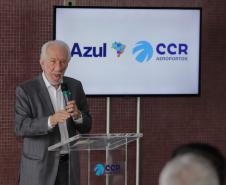 Paraná tem mais um voo internacional: Azul inicia trecho Curitiba-Montevidéu