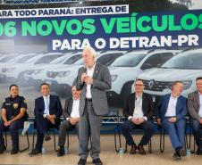 Estado entrega 106 veículos e equipamentos para reforçar atendimentos do Detran-PR