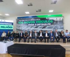 Estado entrega 106 veículos e equipamentos para reforçar atendimentos do Detran-PR