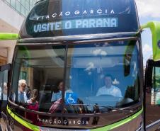 Campanha em parceria com Viação Garcia convida turistas a visitar o Paraná