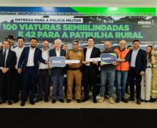 Governador entrega 142 novas viaturas para a Polícia Militar e caminhões para Defesa Civil