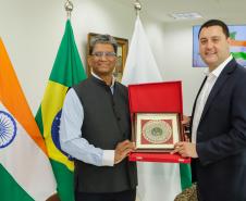 Paraná quer ampliar parceria com a Índia na área de tecnologia