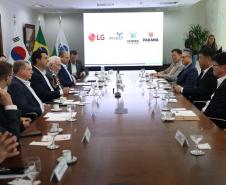 Paraná firma acordo com a LG para receber nova fábrica no Brasil