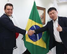 Paraná firma acordo com a LG para receber nova fábrica no Brasil