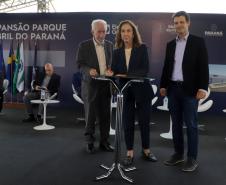 Estado anuncia pavimentação de R$ 45 milhões no lançamento da fábrica da Electrolux na RMC