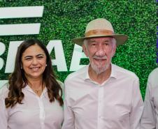 Governador em exercício destaca força do agro paranaense em visita à Expoingá