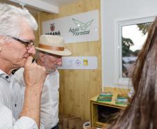 Governador em exercício destaca força do agro paranaense em visita à Expoingá