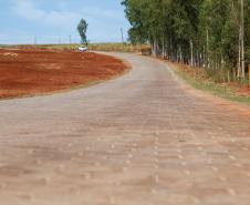 Estado inaugura pavimentação de estrada que liga Paraíso do Norte a Nova Aliança do Ivaí