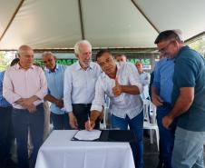 Estado inaugura pavimentação de estrada que liga Paraíso do Norte a Nova Aliança do Ivaí