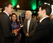 Piana participa de seminário sobre eletromobilidade no transporte público, em Curitiba