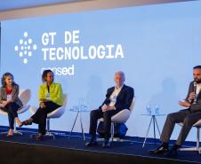 Piana destaca avanços do Paraná em evento que discute tecnologia no ensino público