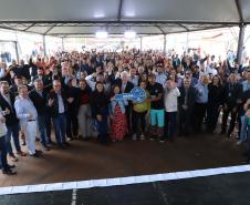 Darci Piana entrega residencial com 120 casas a famílias de Nova Londrina
