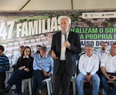 Com o Casa Fácil Paraná, 143 famílias de Paraíso do Norte conquistam moradia própria