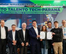 Governador lança projeto para estimular formação tecnológica de 3 mil alunos em 50 cidades
