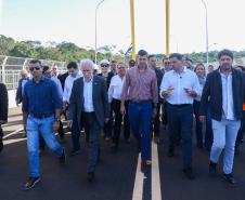Darci Piana e presidente do Paraguai visitam Ponte da Integração, em Foz do Iguaçu