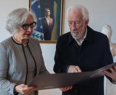Piana apresenta potenciais logísticos e turísticos para nova cônsul do Paraguai
