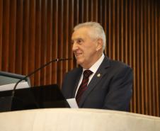 Piana participa da entrega do título de Cidadão Honorário do Paraná a Paulo Pennacchi