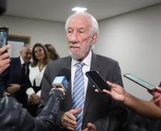 Piana participa da entrega do título de Cidadão Honorário do Paraná a Paulo Pennacchi