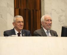 Piana participa da entrega do título de Cidadão Honorário do Paraná a Paulo Pennacchi