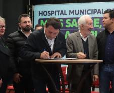 Governo inaugura obras e anuncia novos investimentos para Quedas do Iguaçu