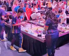 Piana parabeniza equipe paranaense de robótica premiada em torneio nos EUA