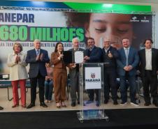 Sanepar investe R$ 680 milhões em obras de água e esgoto em dezenas de municípios
