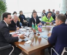 Governador Ratinho Junior apresenta potenciais do Paraná ao cônsul-geral dos EUA