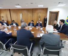 Comitiva da Índia visita Paraná para planejar instalação de supercomputadores 