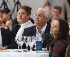 Governador mostra investimentos no Paraná a empresários: R$ 285 bi desde 2019