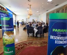 Governador mostra investimentos no Paraná a empresários: R$ 285 bi desde 2019