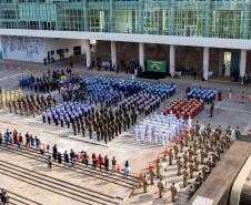 Governo do Estado e Exército abrem comemorações da Semana da Pátria em Curitiba